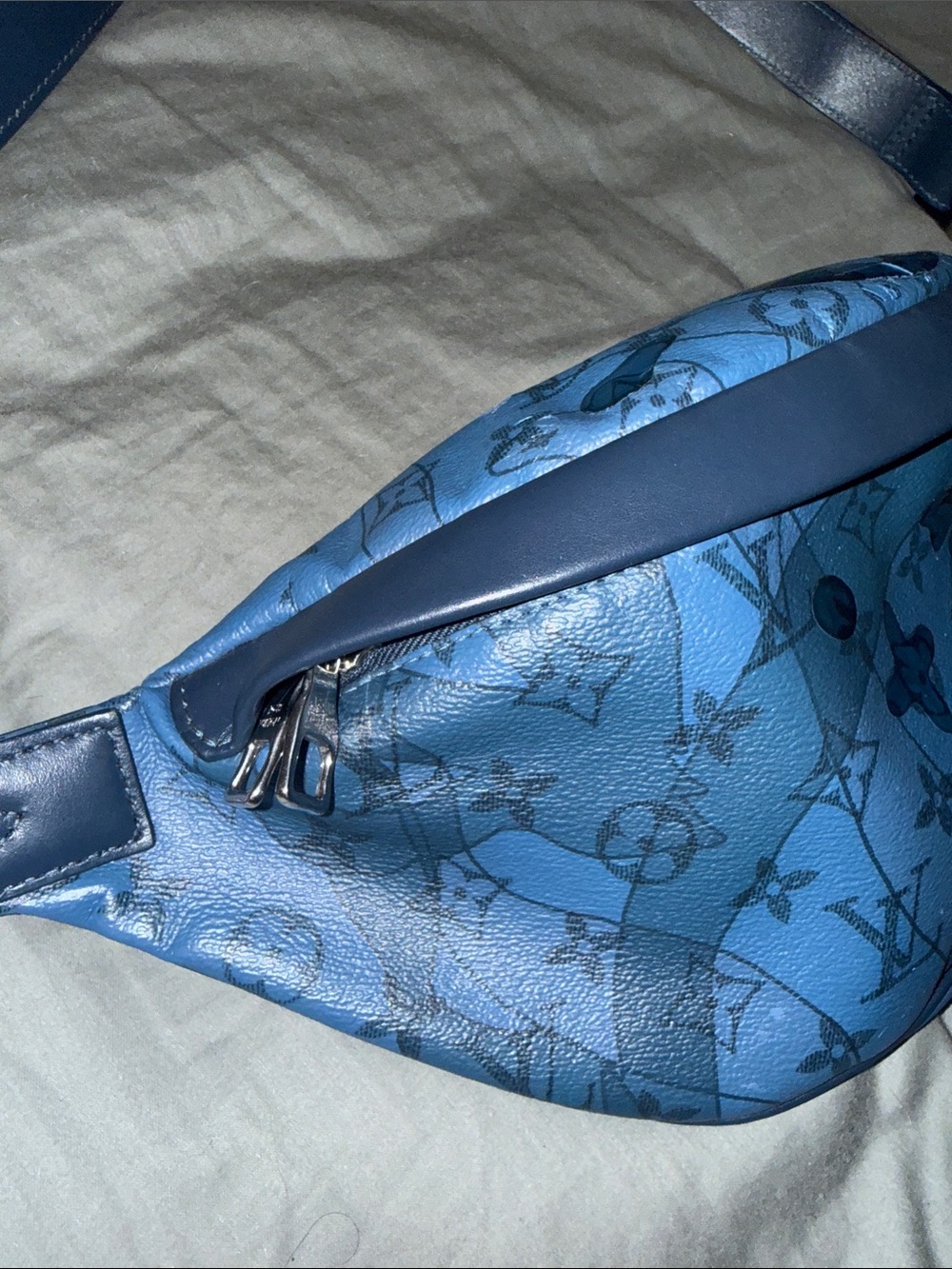 Louis Vuitton Blue Leather Crossbody Belt Bag - Picture 5 of 11
